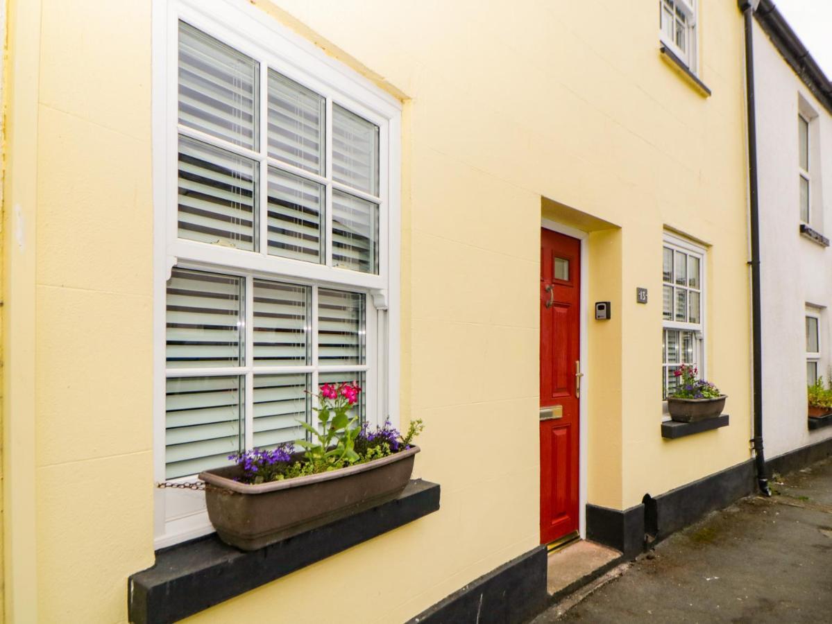 The Yellow House, 13 King Street 道利什 外观 照片